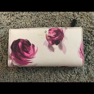 kate Spade wallet never used